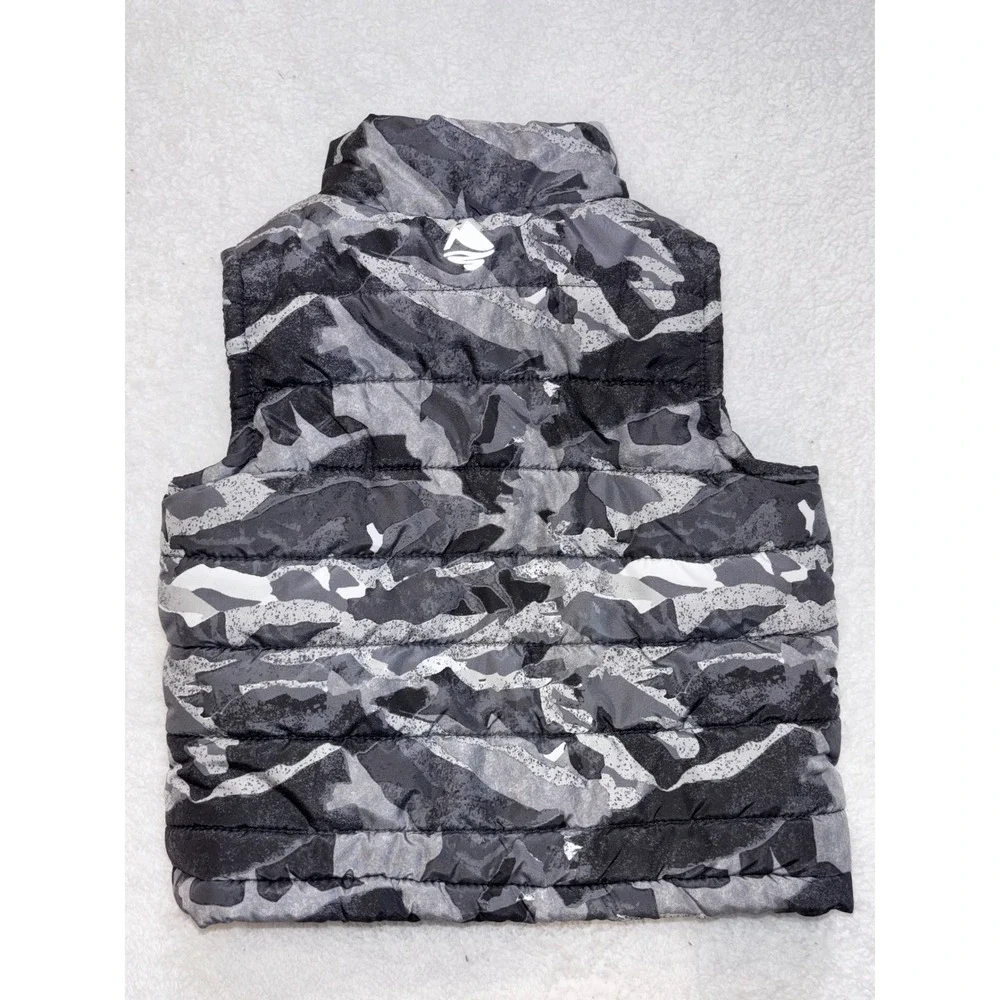 Ocean Coast Baby Boys Grey Camo Puffer Vest Full Zip Mock‎ Neck Size 9M